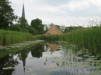 tzum-vanaf-het-water